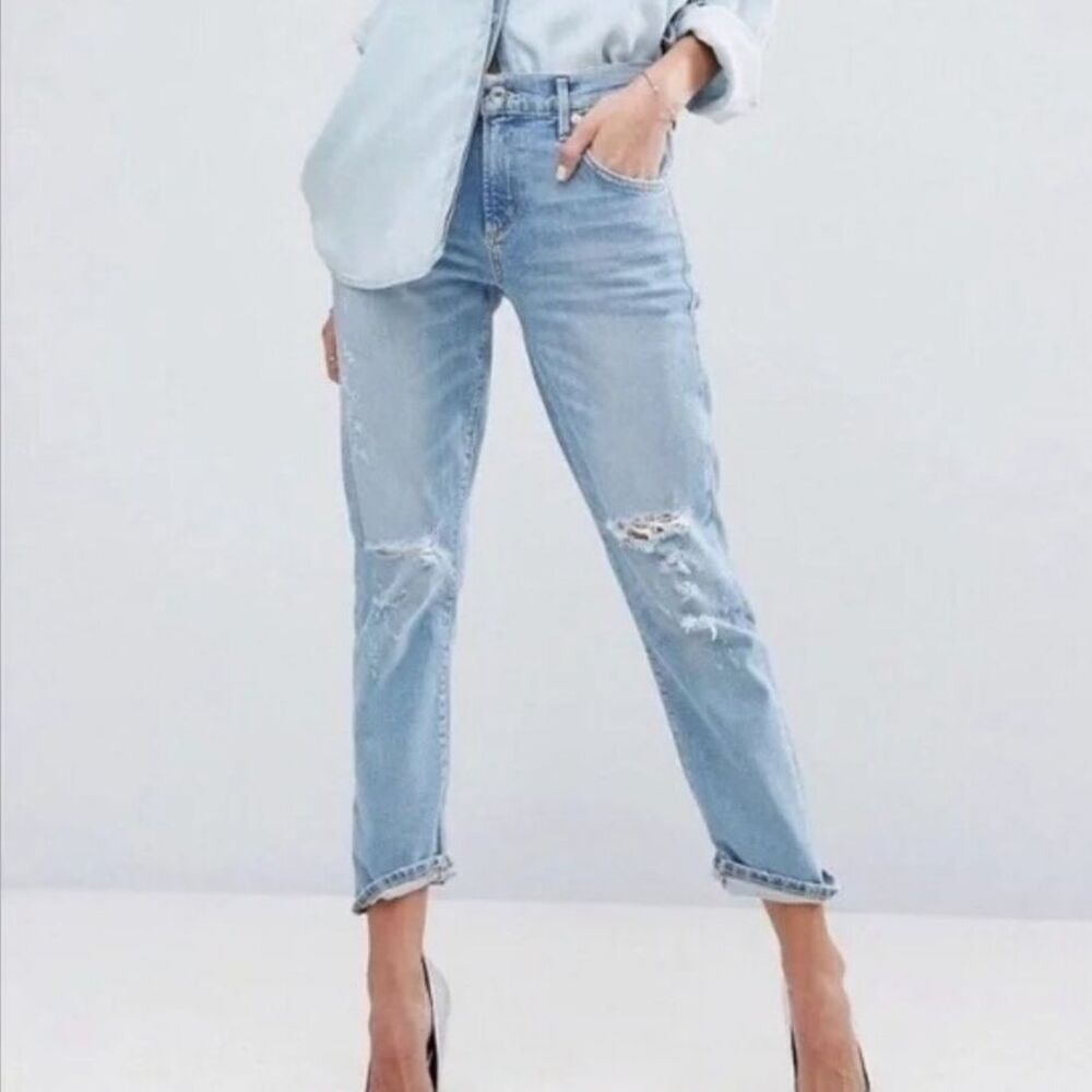 NWT Agolde Isabel Slim Boyfriend Distressed Denim Jeans Delmar Wash Lt Blue 27